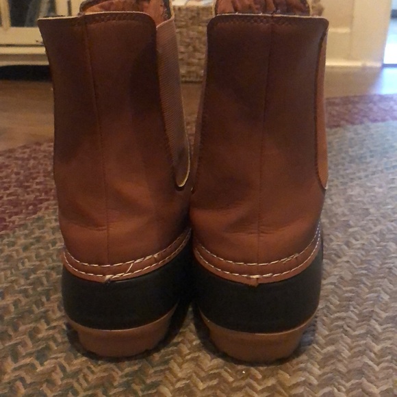 DUCK BOOTS 🥾 - Picture 2 of 4